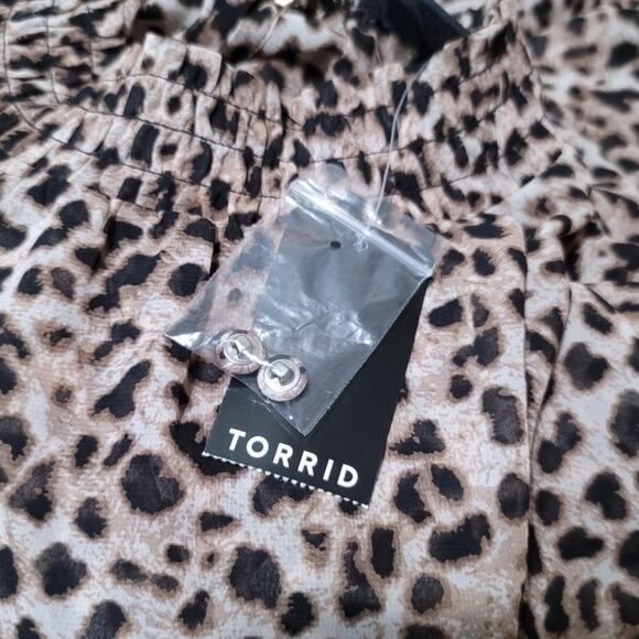 Torrid Animal Print Long Sleeve Sheer Chiffon Smocked Mock Neck Blouse 0X - Picture 7 of 9